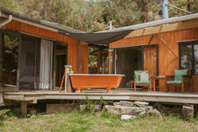 Load image into Gallery viewer, Luxurious Glamping Hut