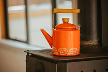 Load image into Gallery viewer, Luxurious Glamping Hut